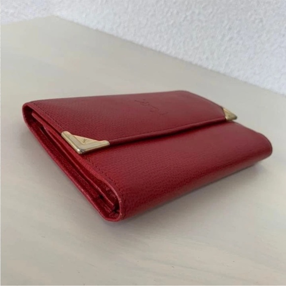 Yves Saint Laurent Red Leather Wallet with Gold Details - Picture 5 of 11